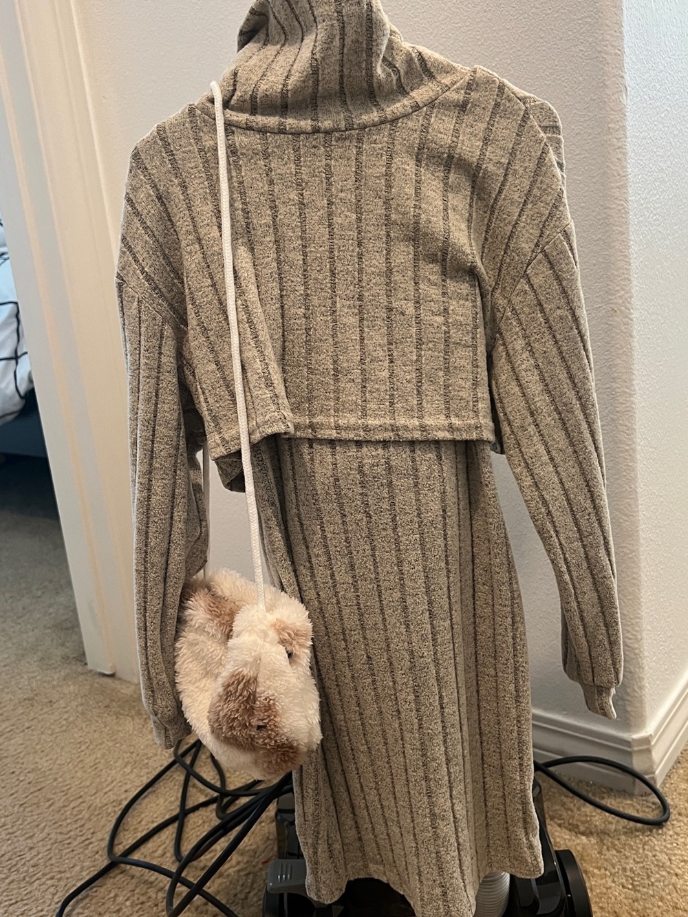 5 dresses of 7 to 9 years old girls 
Some of them brand New